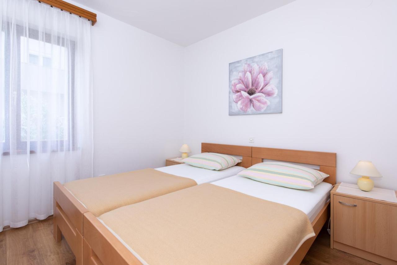 Apartments Dujmovic Ivo 2 Baška Eksteriør bilde