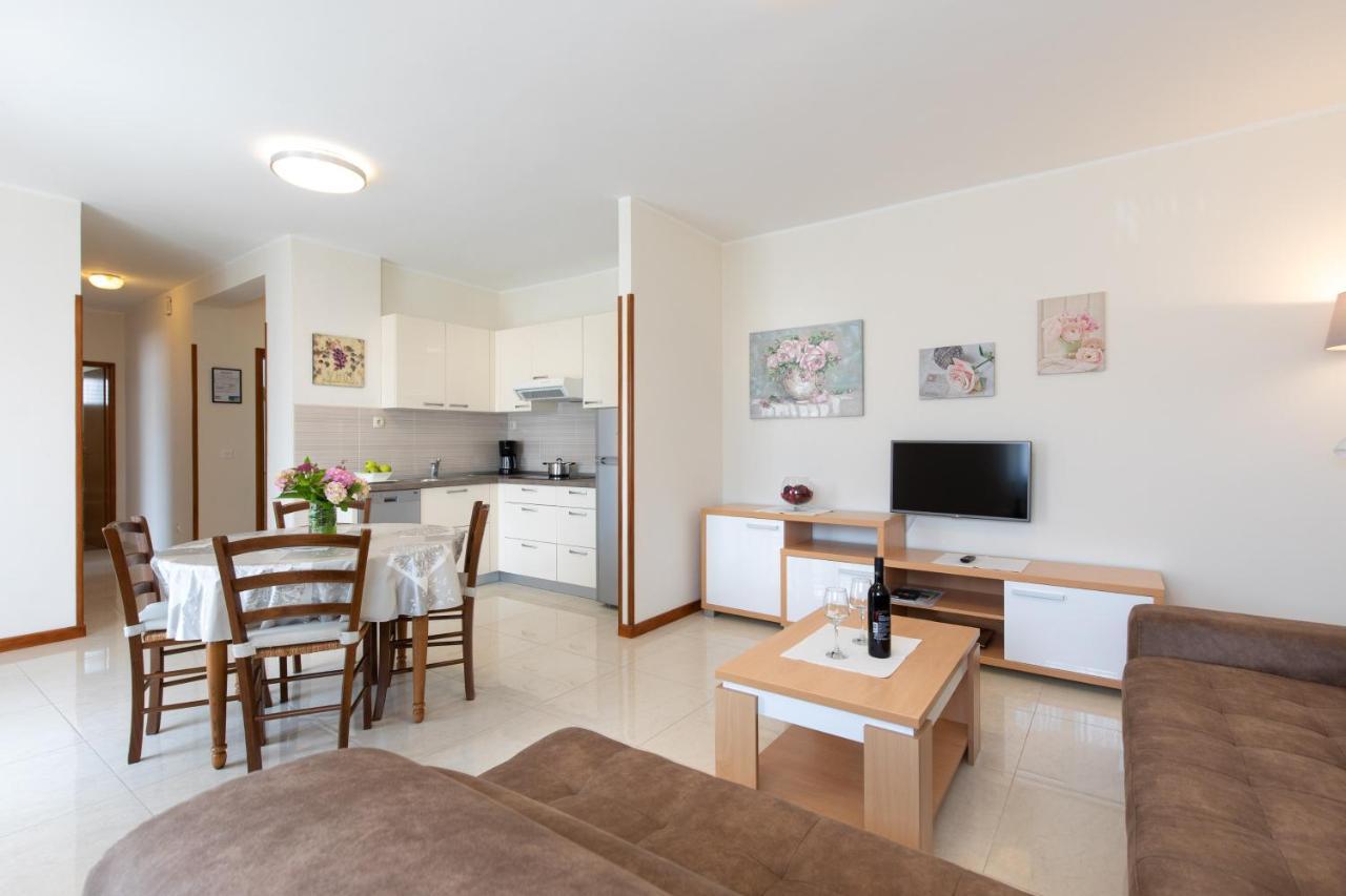 Apartments Dujmovic Ivo 2 Baška Eksteriør bilde